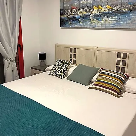 Aparthotel Anna's 3*